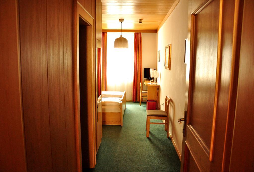 Hotel Grauer Baer Bressanone Værelse billede